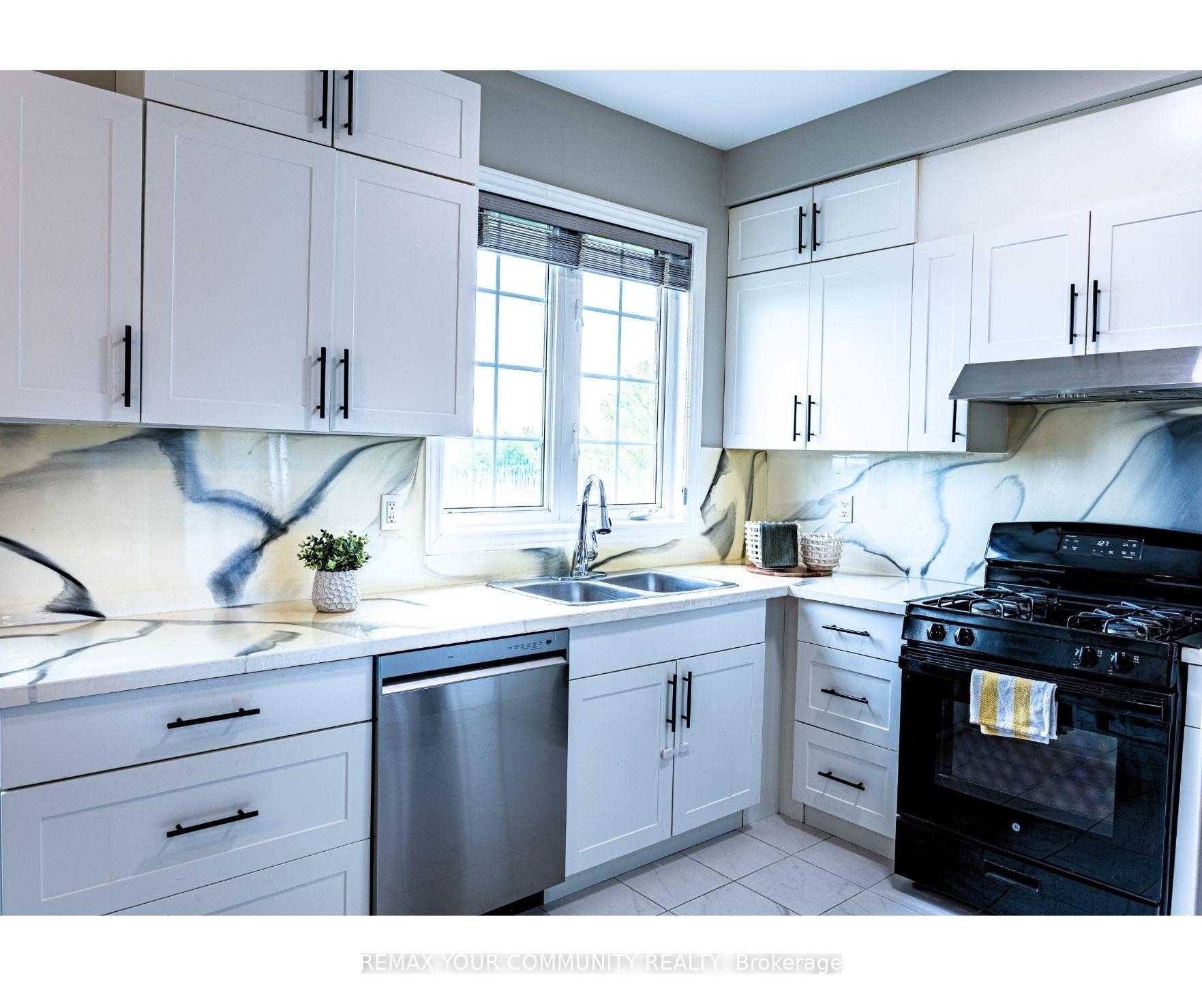 Photo 6 of Unit 34, 25 Annable Lane, Ajax, South East — HOMEH