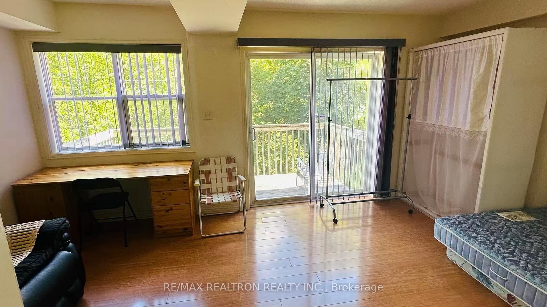 Photo 3 of Unit 23, 65 Maple Park Way, Markham, Milliken Mills West — HOMEH