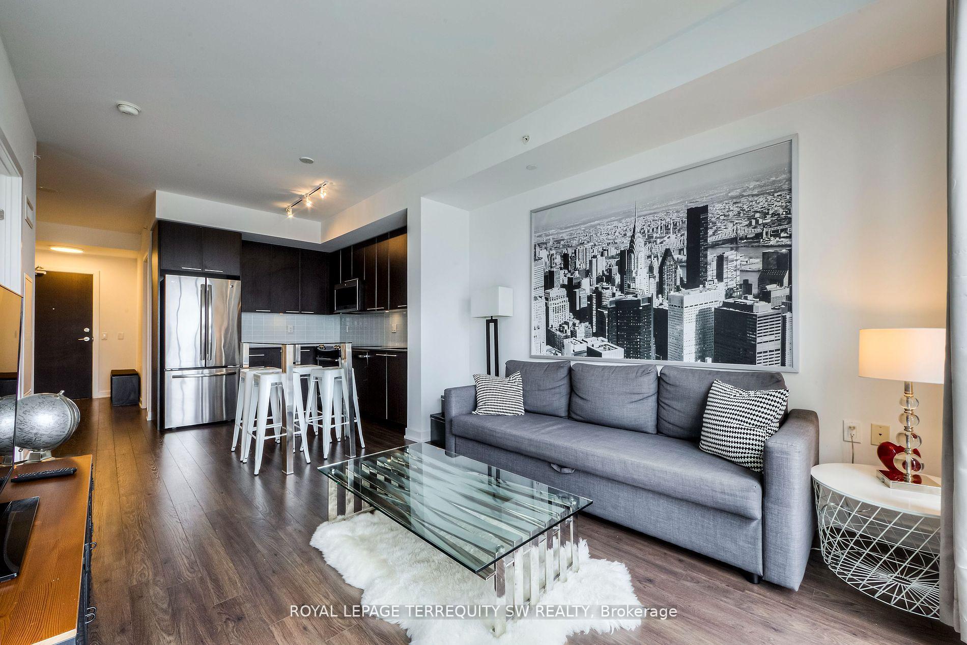 Photo 6 of Unit 1208, 10 Park Lawn Road, Etobicoke, Mimico — HOMEH