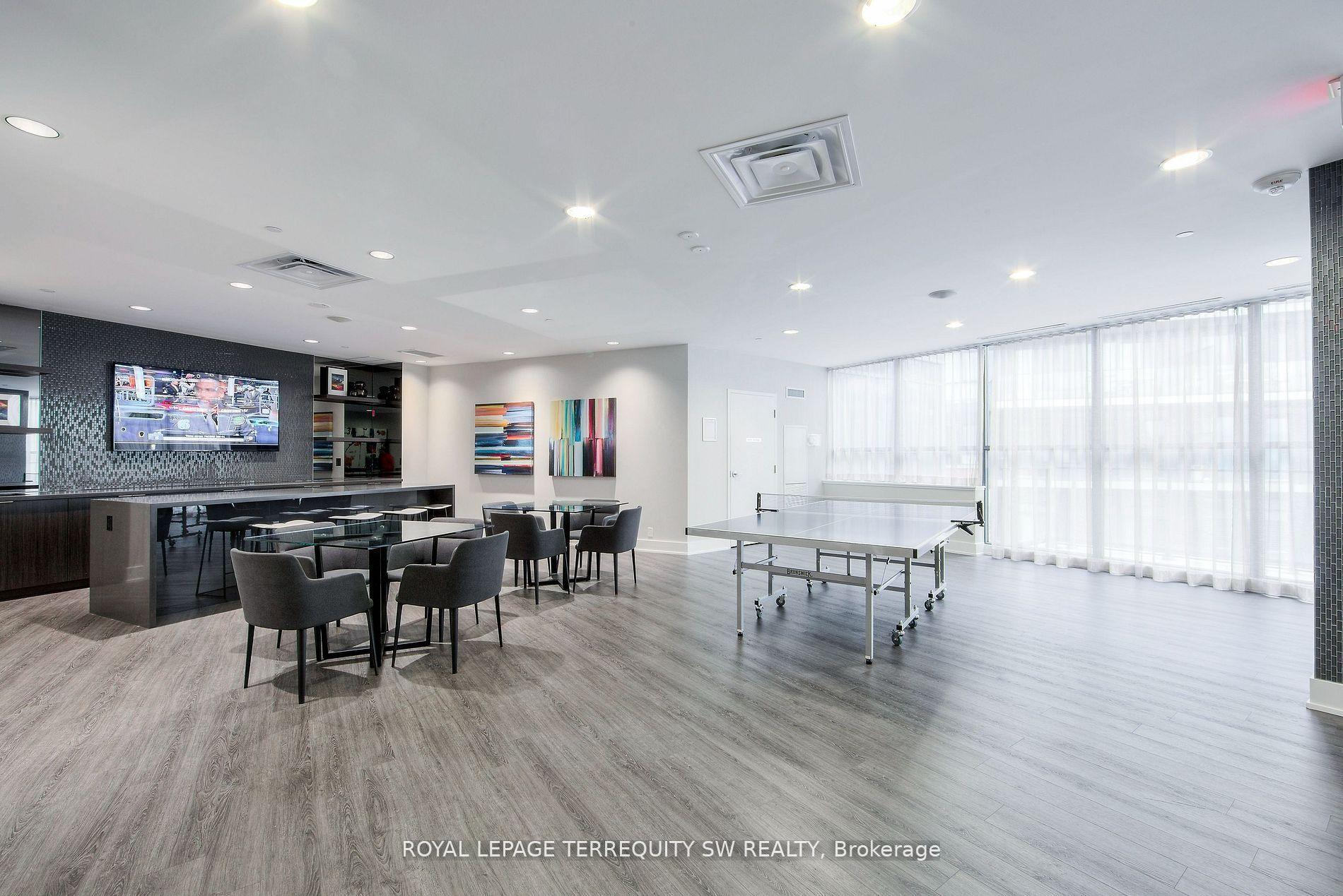 Photo 15 of Unit 1208, 10 Park Lawn Road, Etobicoke, Mimico — HOMEH