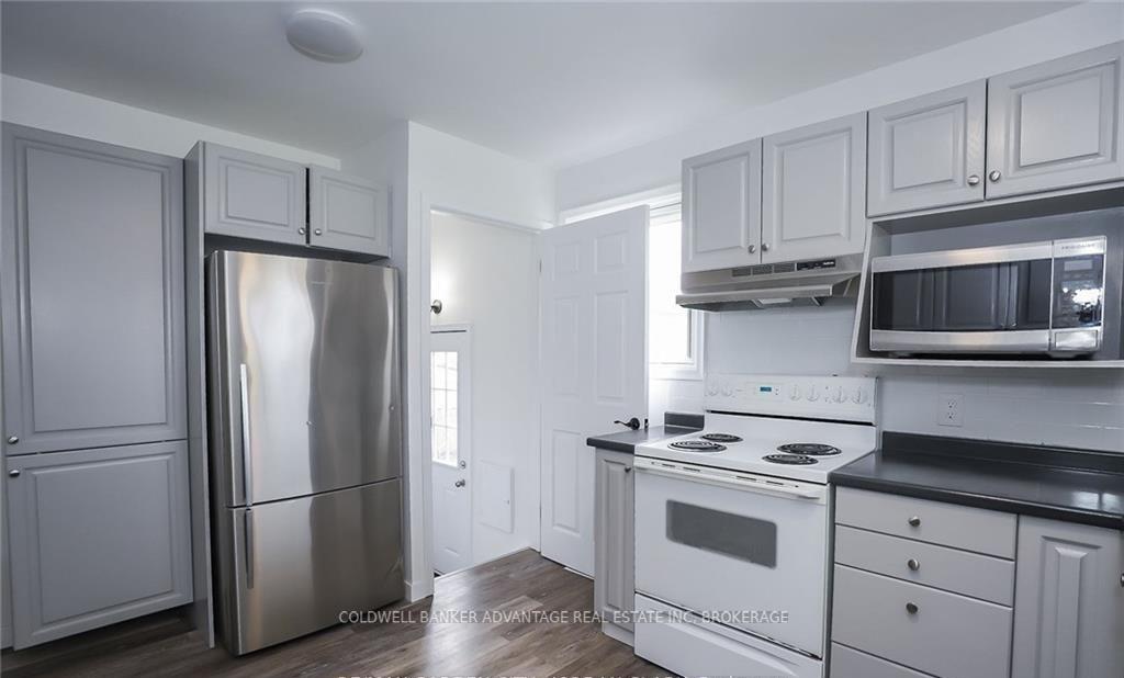 Photo 7 of 55 Kent Street, St. Catharines, Western Hill — HOMEH