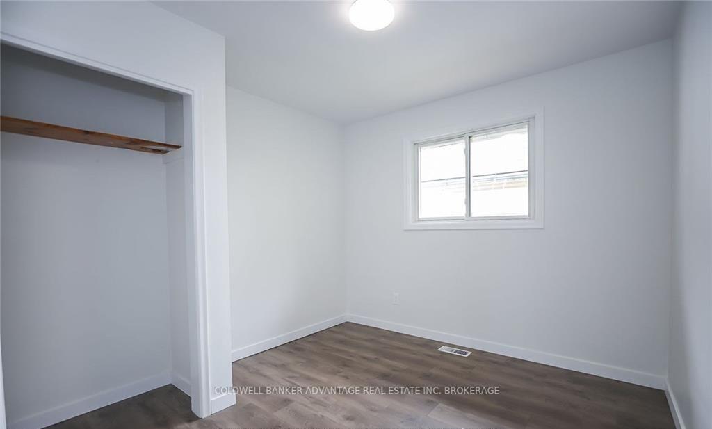 Photo 10 of 55 Kent Street, St. Catharines, Western Hill — HOMEH