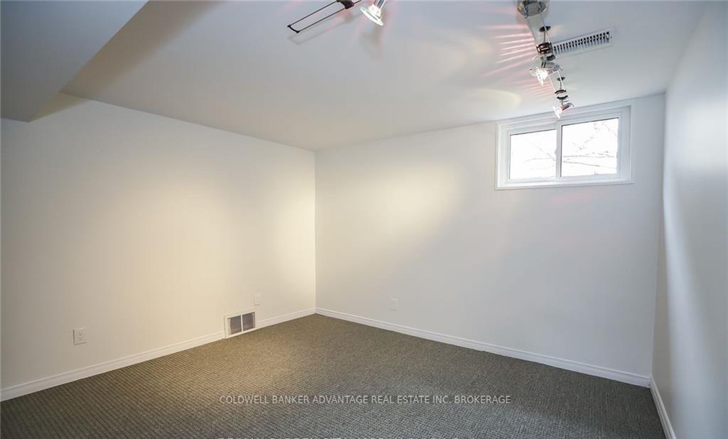 Photo 18 of 55 Kent Street, St. Catharines, Western Hill — HOMEH