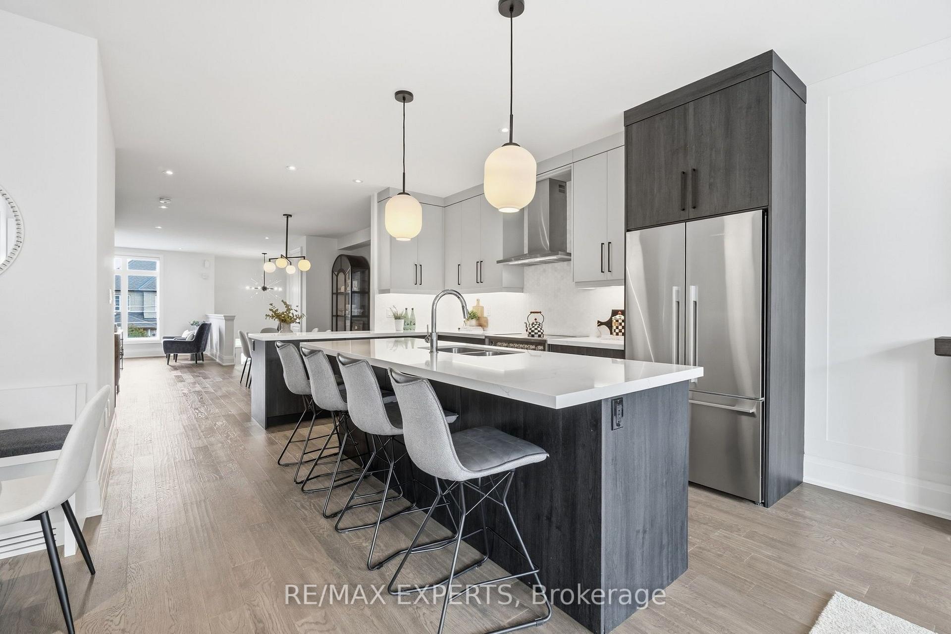 Photo 9 of 22 Velia Court, Vaughan, Vellore Village — HOMEH