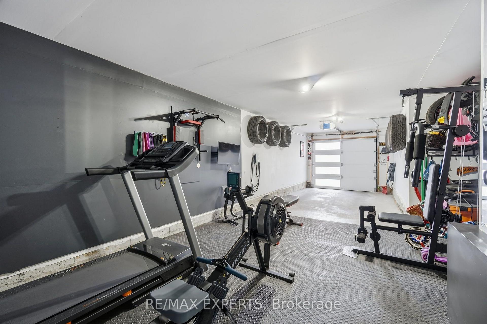 Photo 29 of 22 Velia Court, Vaughan, Vellore Village — HOMEH