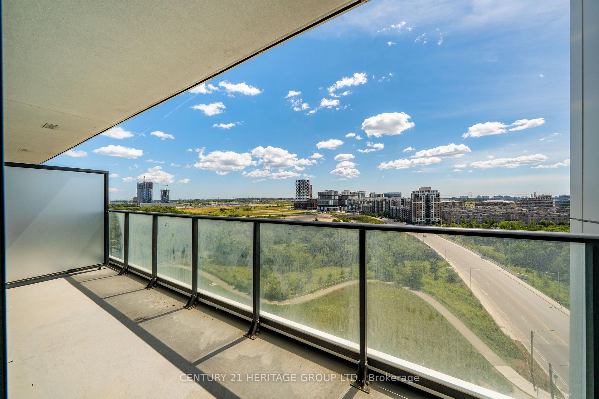 Photo 23 of Unit 1503, 8 Water Walk Drive, Markham, Unionville — HOMEH
