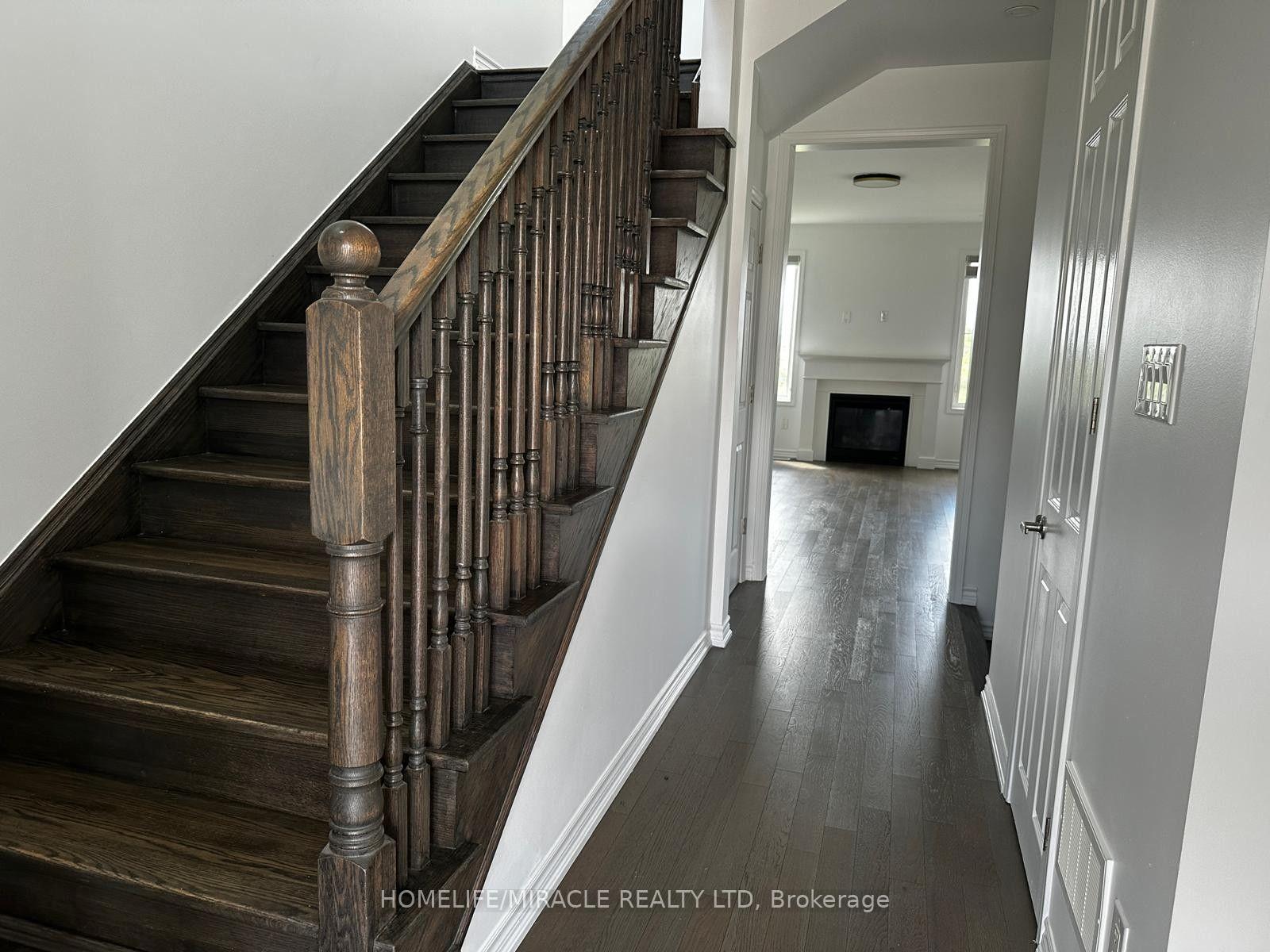 Photo 4 of Unit Upper, 147 Yates Drive, Milton, Cobban — HOMEH