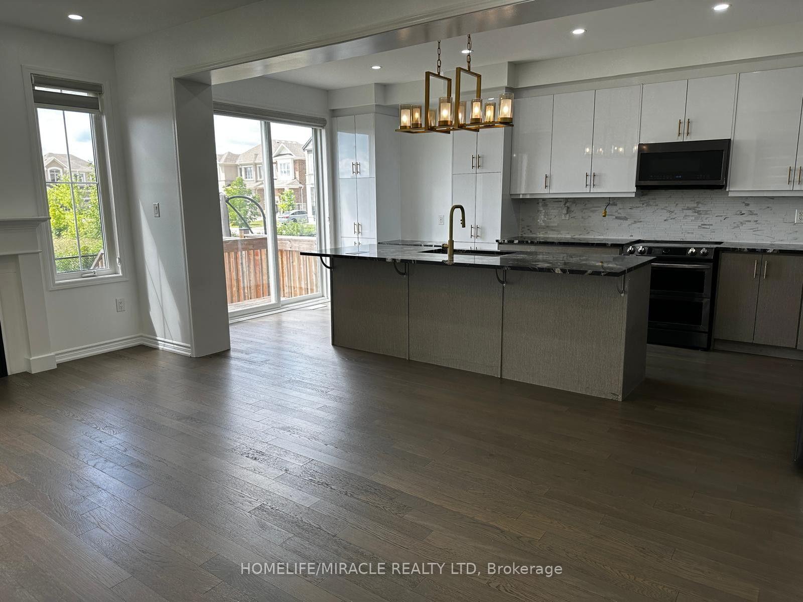 Photo 7 of Unit Upper, 147 Yates Drive, Milton, Cobban — HOMEH
