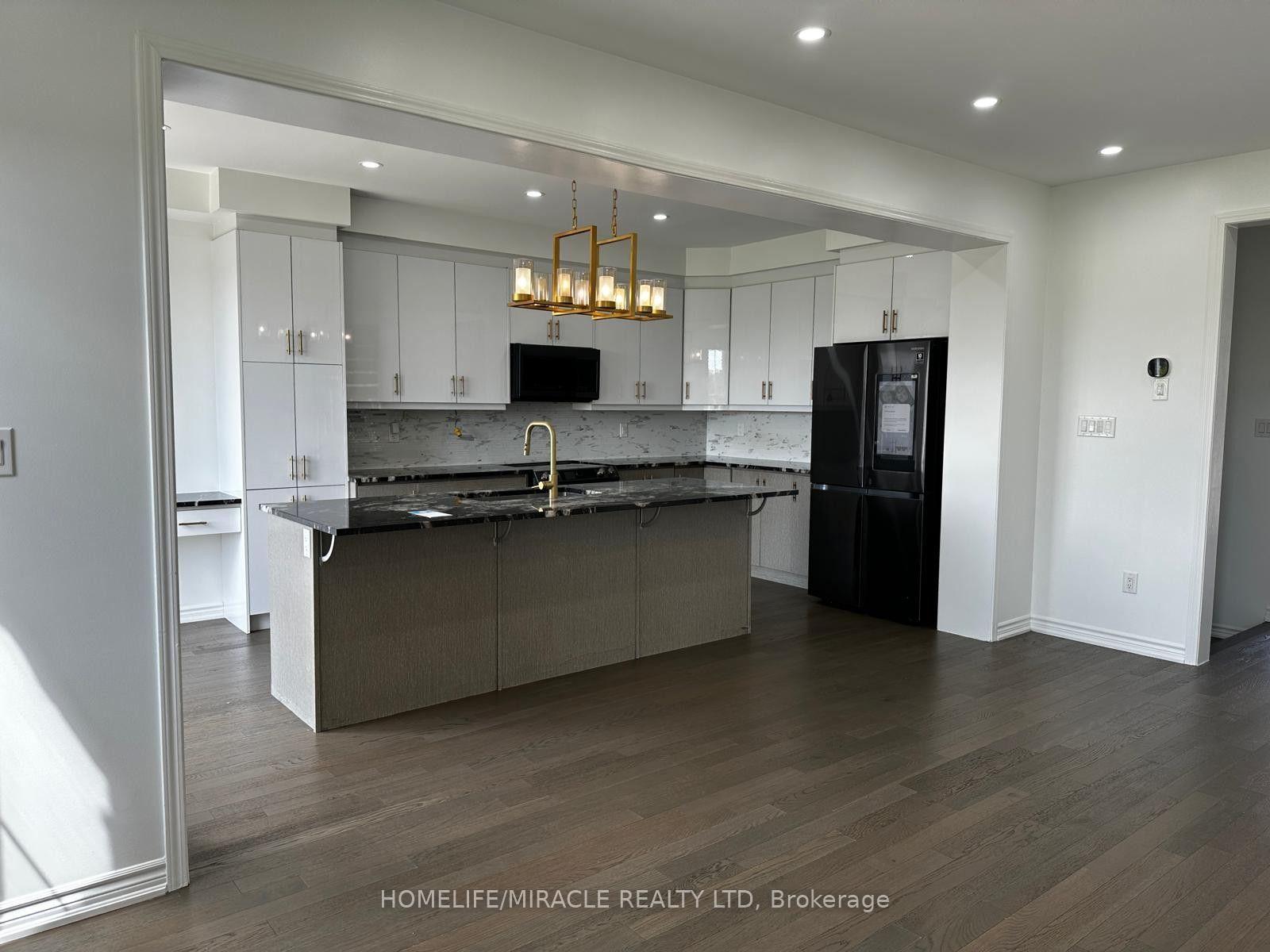 Photo 9 of Unit Upper, 147 Yates Drive, Milton, Cobban — HOMEH