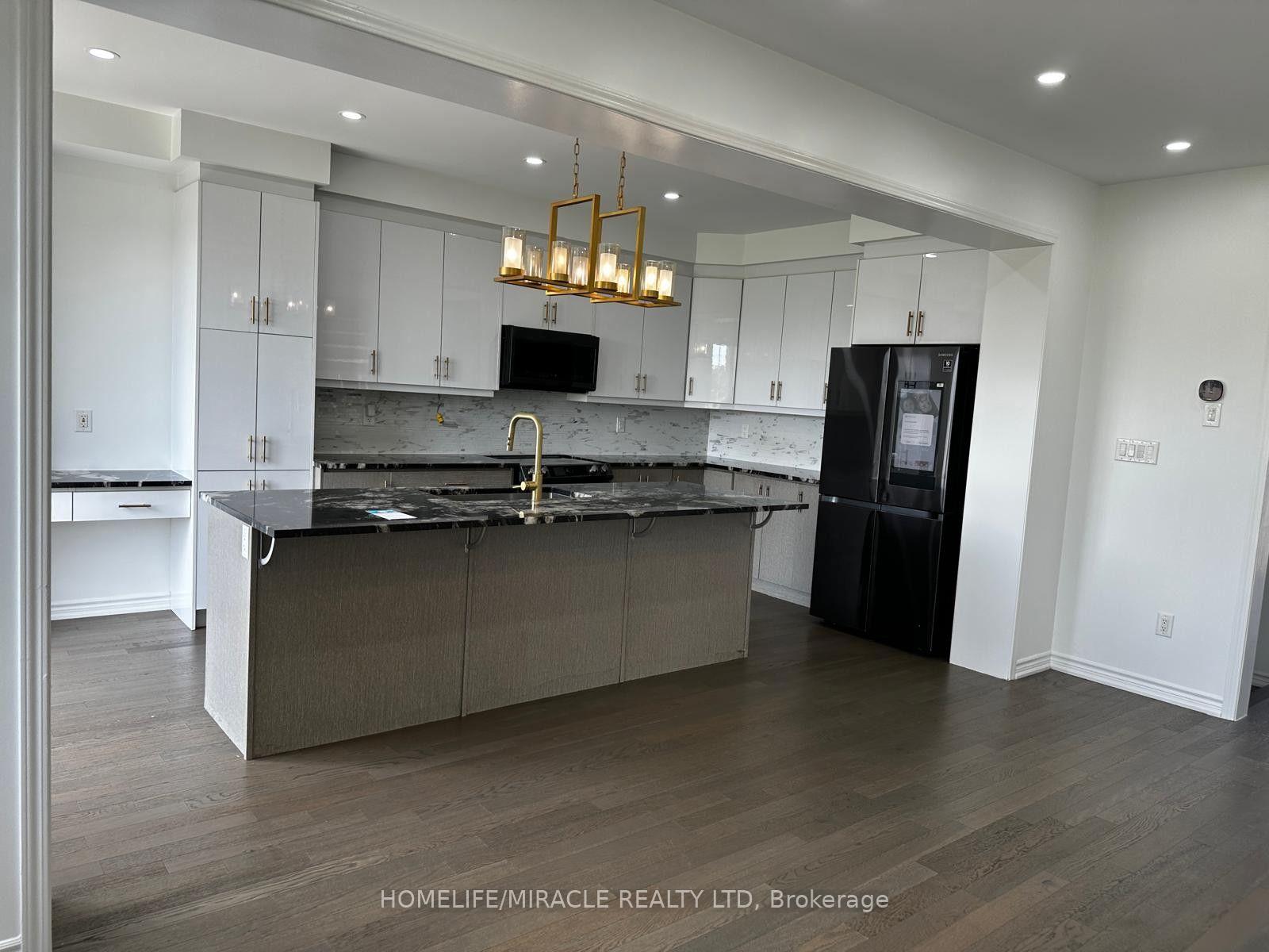 Photo 10 of Unit Upper, 147 Yates Drive, Milton, Cobban — HOMEH