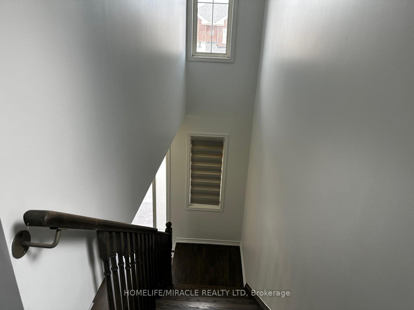 Photo 16 of Unit Upper, 147 Yates Drive, Milton, Cobban — HOMEH
