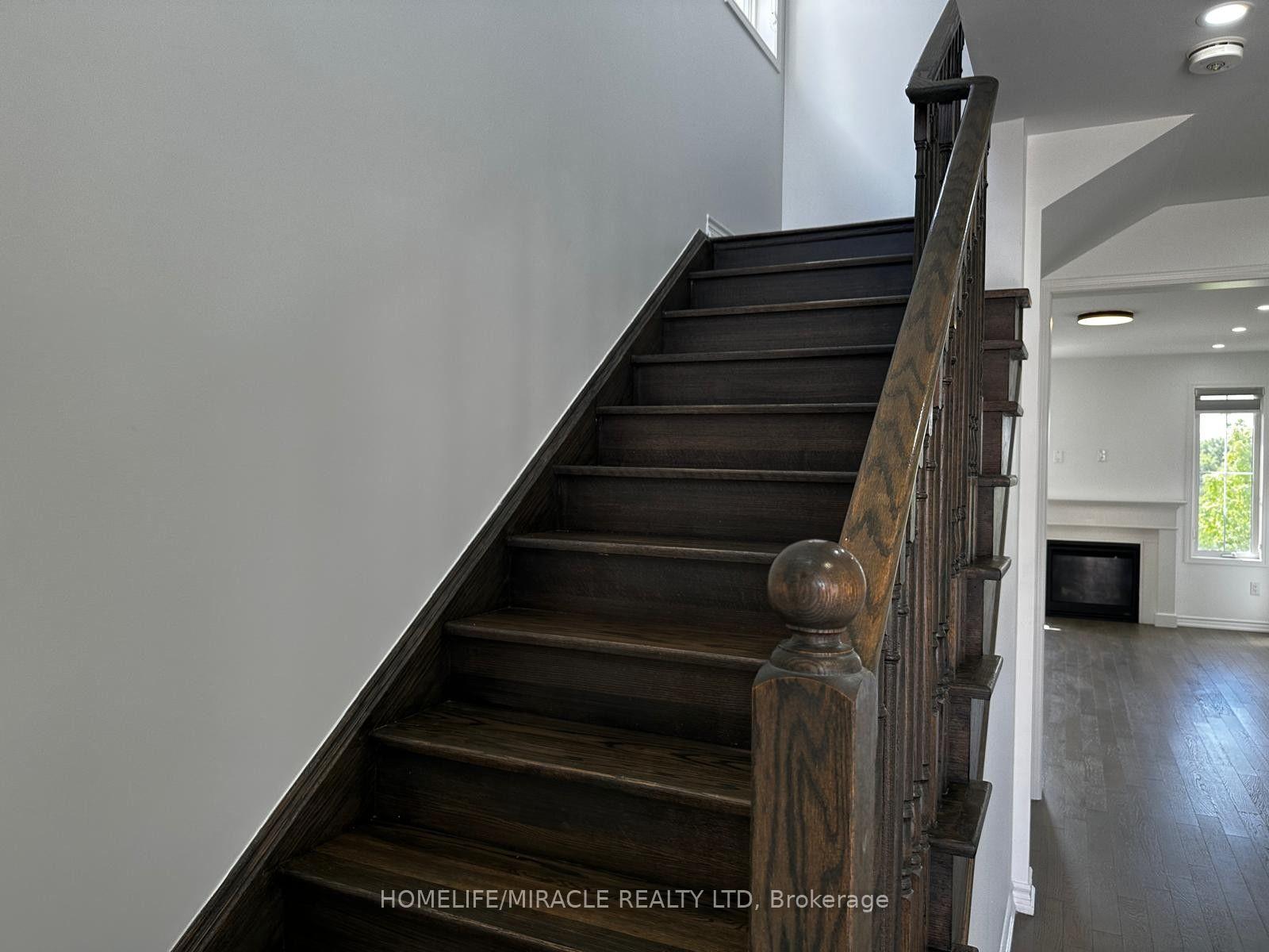 Photo 21 of Unit Upper, 147 Yates Drive, Milton, Cobban — HOMEH
