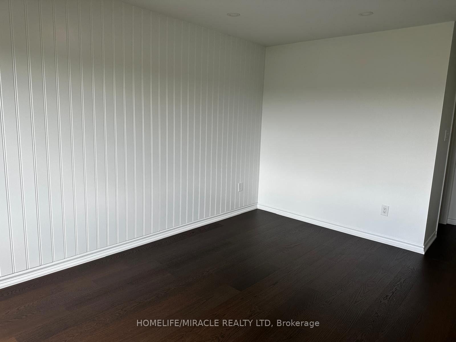 Photo 24 of Unit Upper, 147 Yates Drive, Milton, Cobban — HOMEH