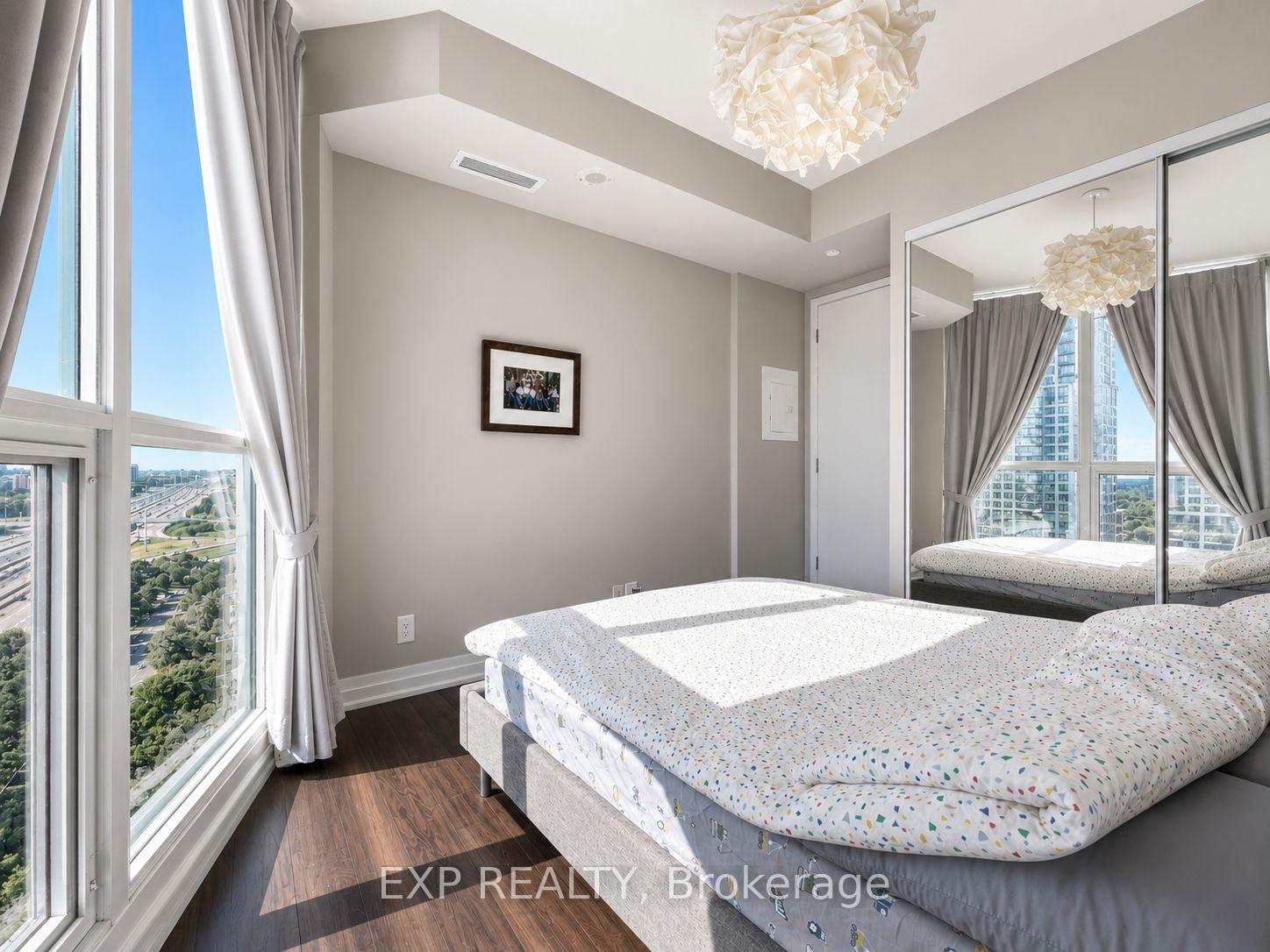 Photo 10 of Unit 1807, 1 Valhalla Inn Road, Etobicoke, Islington-City Centre West — HOMEH