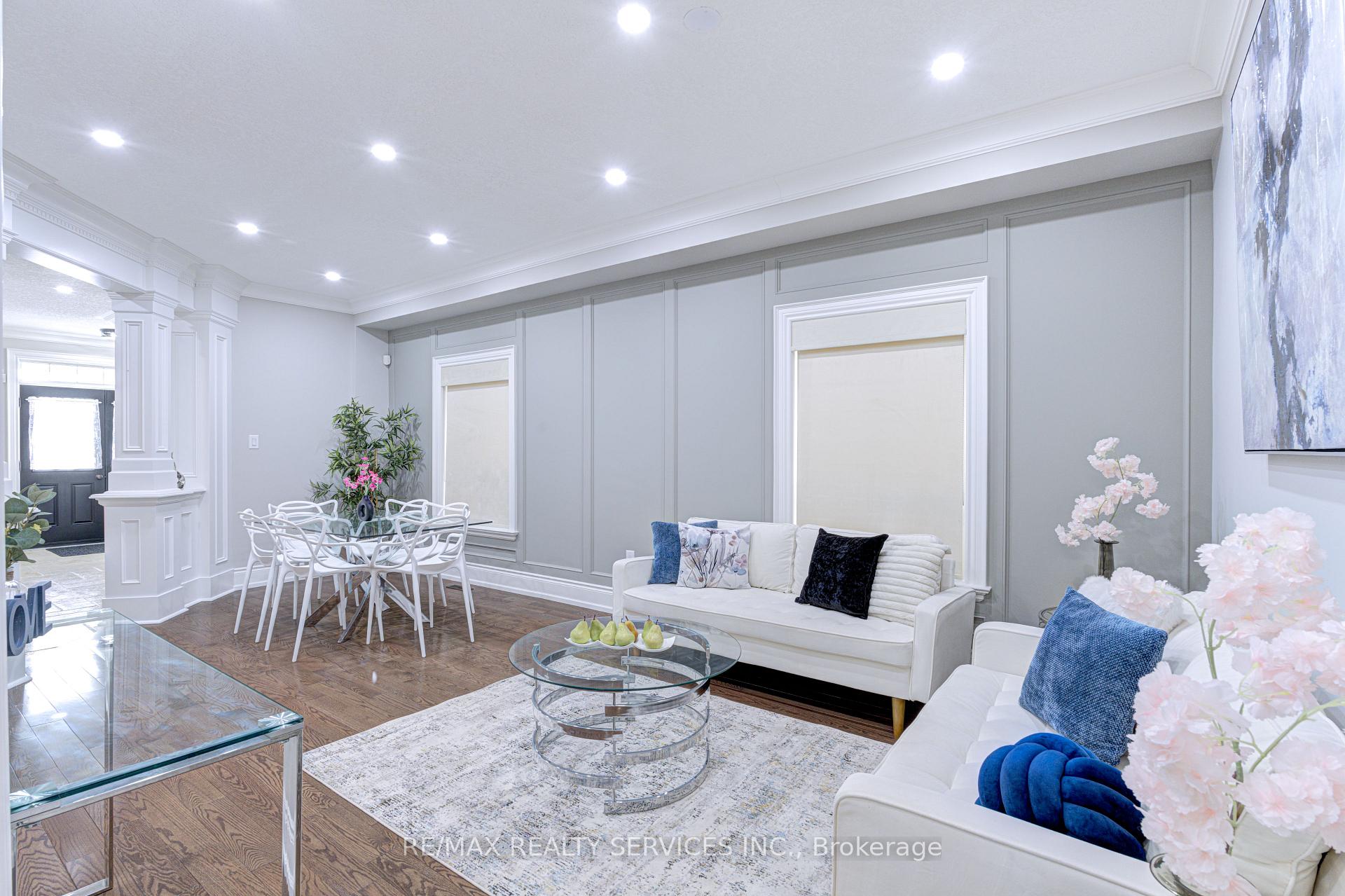 Photo 11 of 16 Fallgate Drive, Brampton, Credit Valley — HOMEH