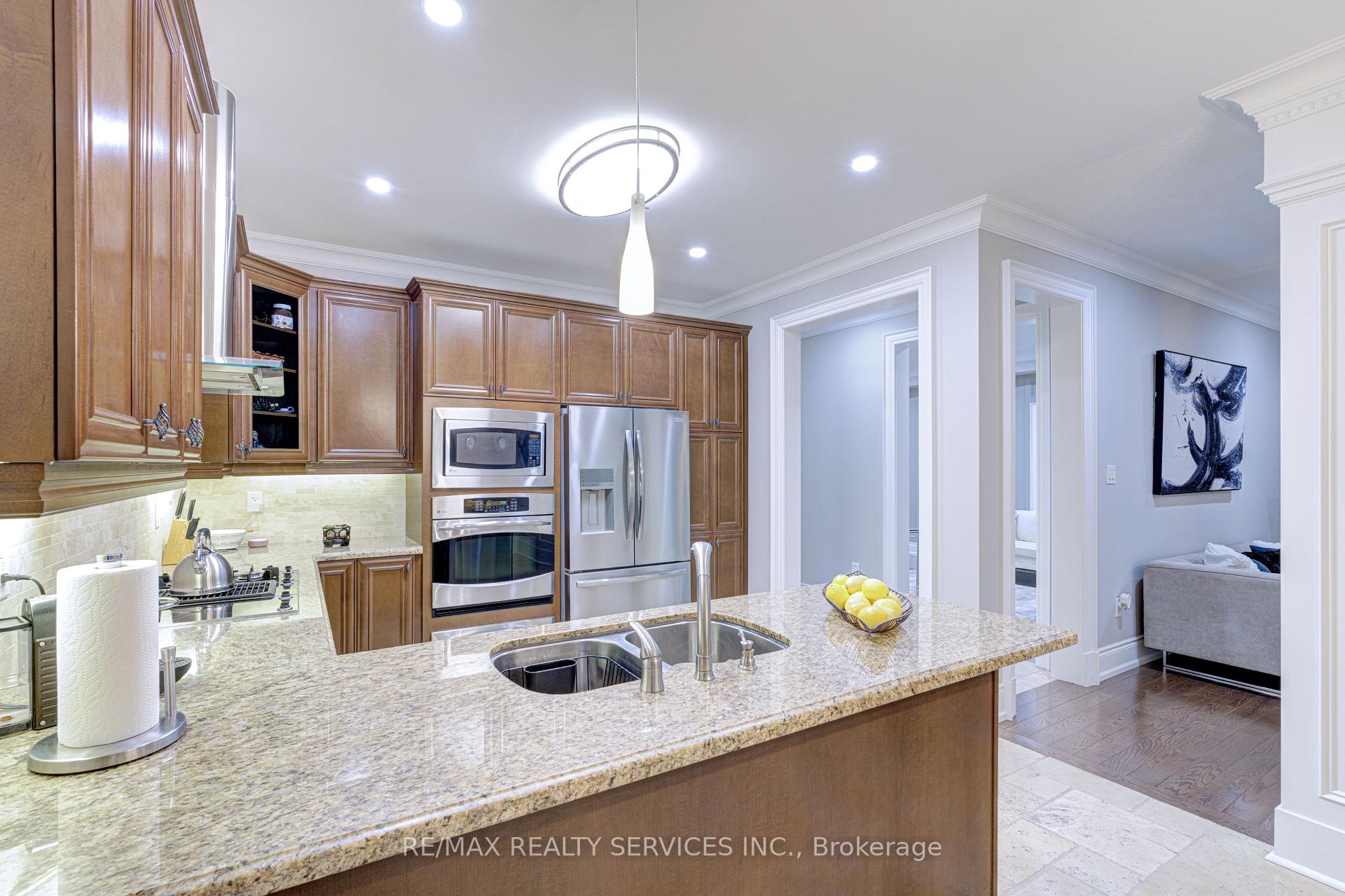 Photo 16 of 16 Fallgate Drive, Brampton, Credit Valley — HOMEH