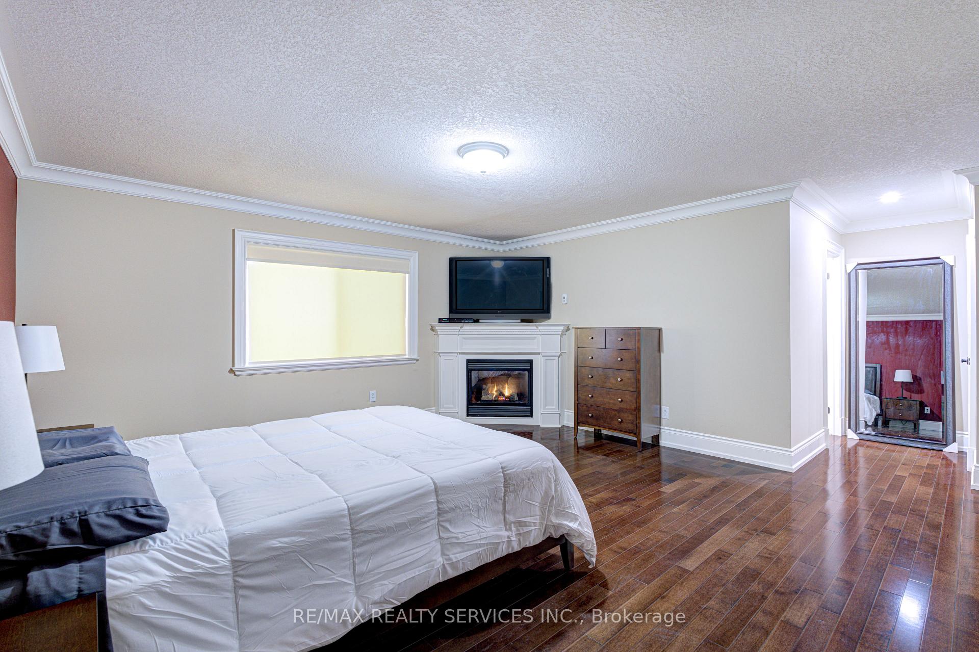 Photo 24 of 16 Fallgate Drive, Brampton, Credit Valley — HOMEH