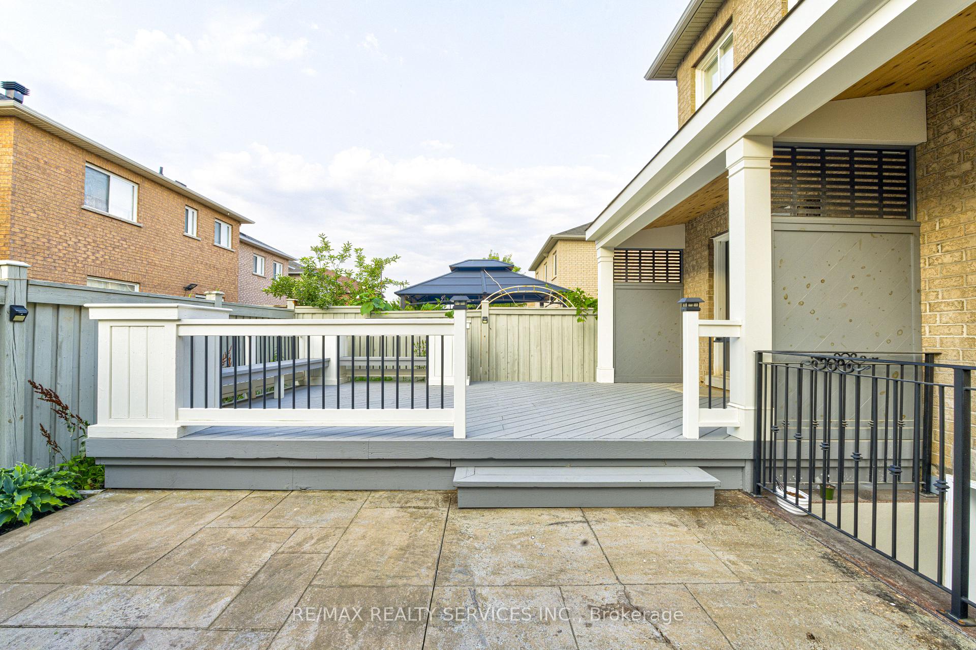 Photo 42 of 16 Fallgate Drive, Brampton, Credit Valley — HOMEH