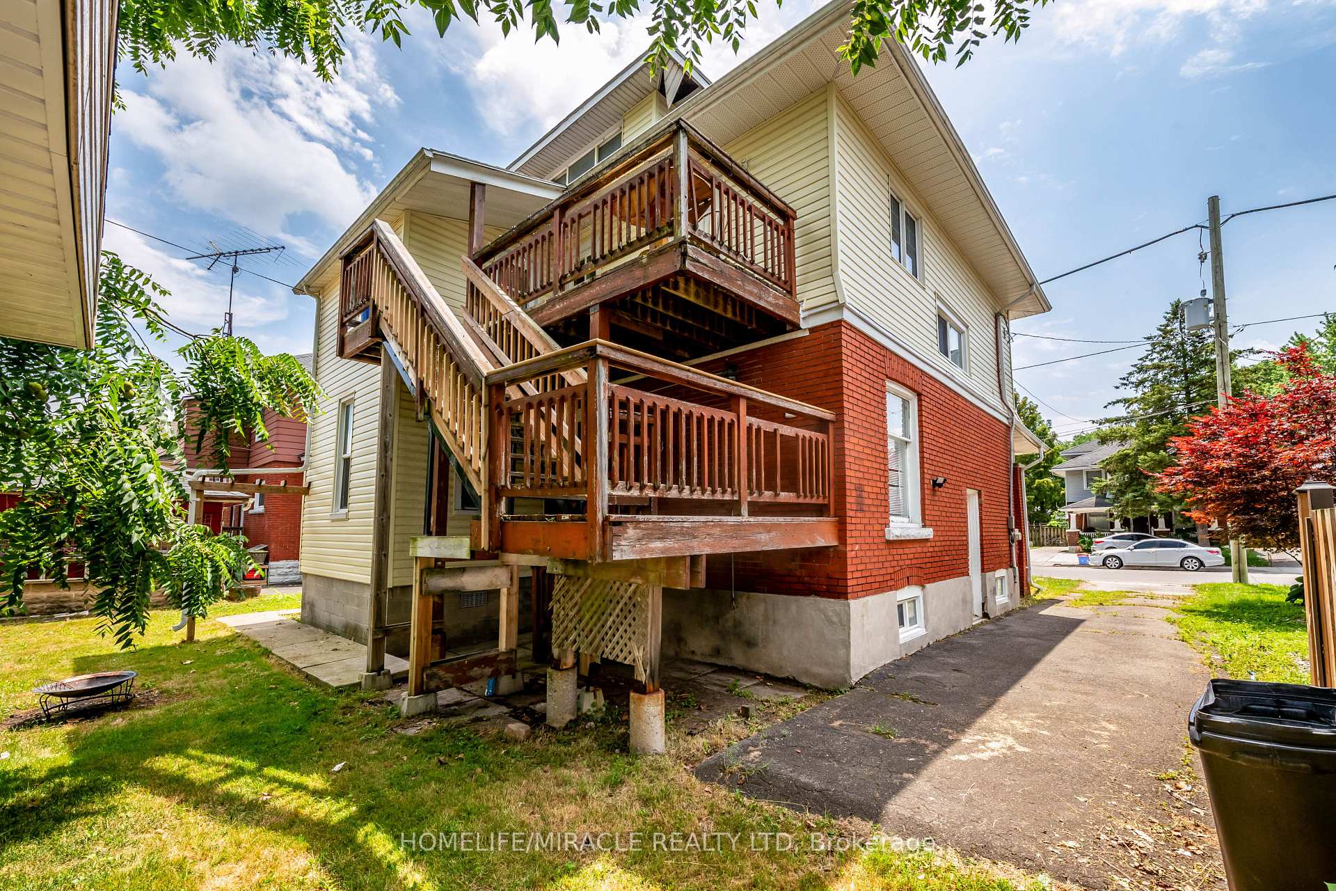 Photo 5 of Unit 1, 4975 Mcrae Street, Niagara Falls, Cherrywood — HOMEH