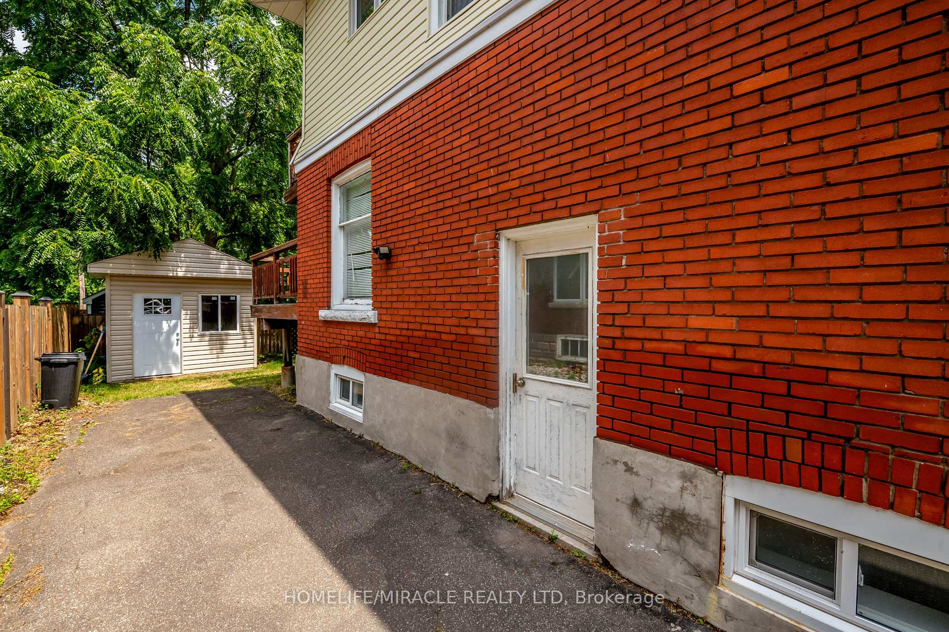 Photo 10 of Unit 1, 4975 Mcrae Street, Niagara Falls, Cherrywood — HOMEH