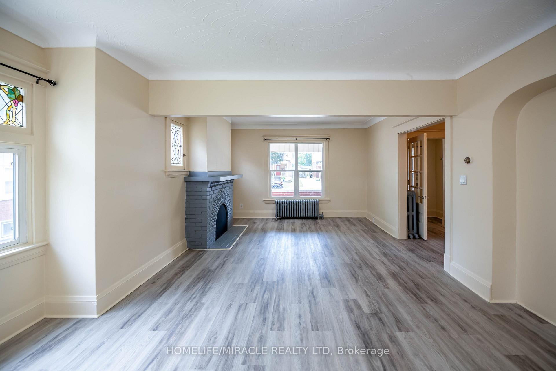 Photo 13 of Unit 1, 4975 Mcrae Street, Niagara Falls, Cherrywood — HOMEH