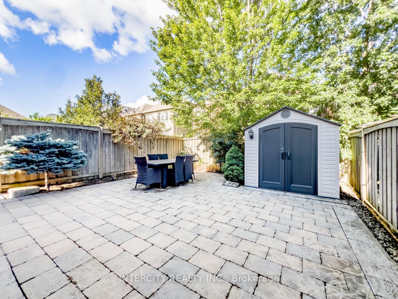 Photo 20 of 45 Lady Loretta Lane, Vaughan, Patterson — HOMEH