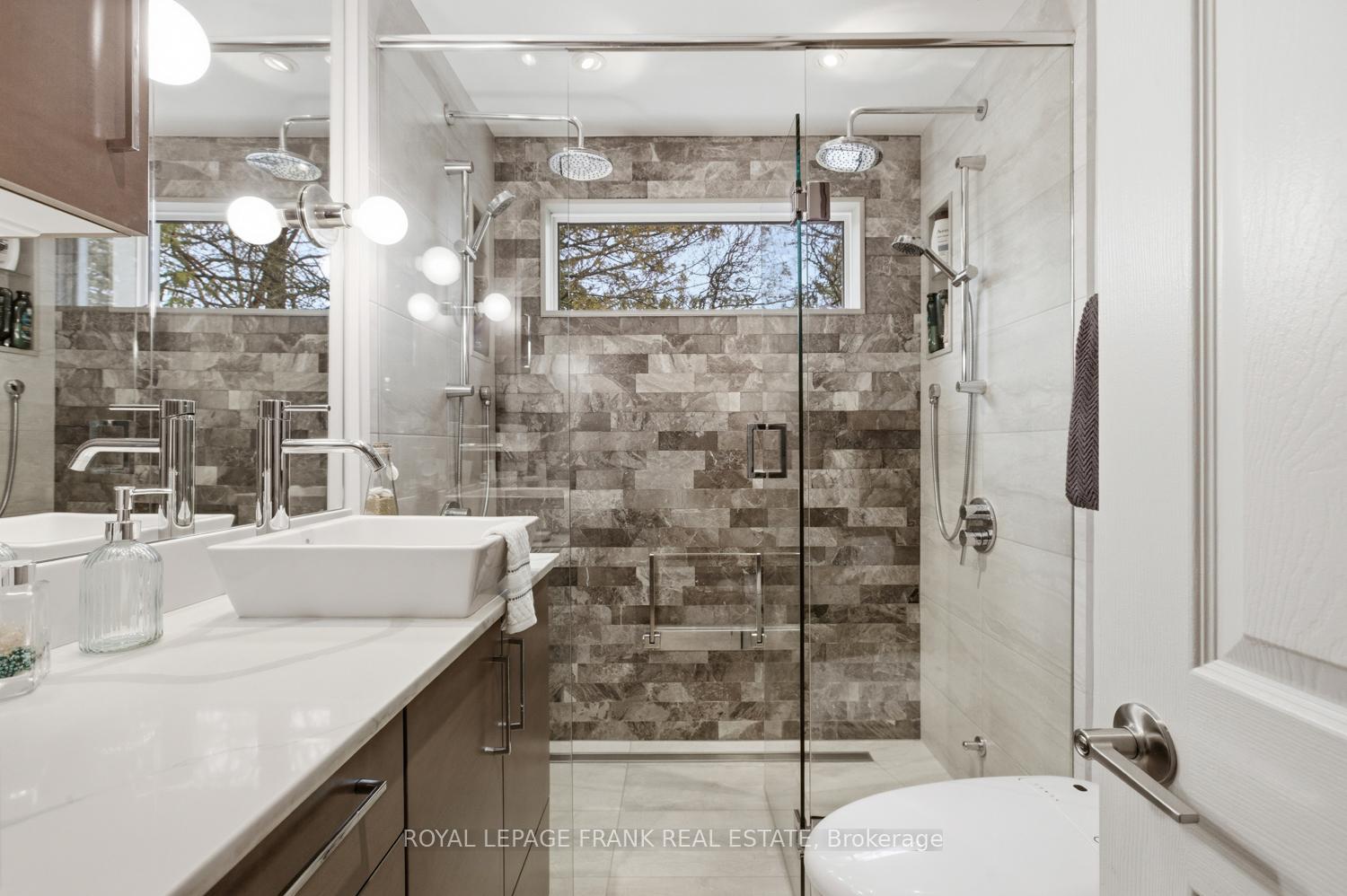 Photo 36 of 111 Ball Point Road, Kawartha Lakes, Little Britain — HOMEH