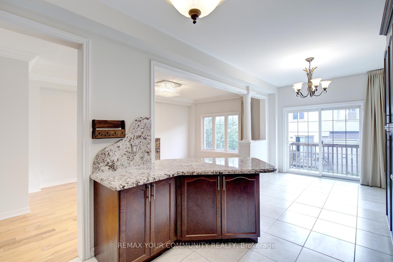 Photo 26 of 26 Yarden Drive, Vaughan, Patterson — HOMEH