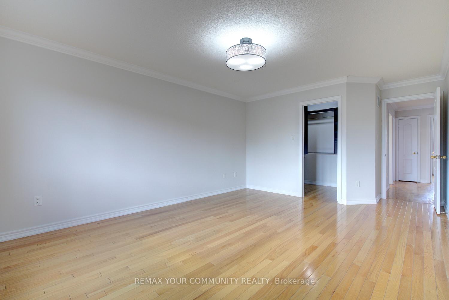 Photo 29 of 26 Yarden Drive, Vaughan, Patterson — HOMEH