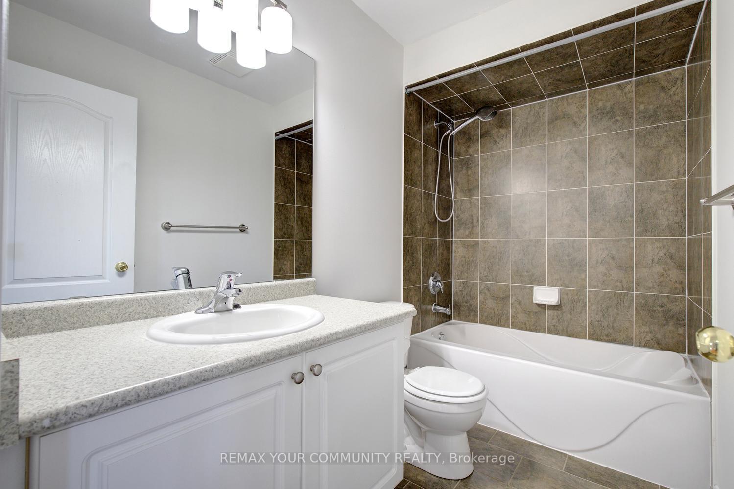 Photo 38 of 26 Yarden Drive, Vaughan, Patterson — HOMEH