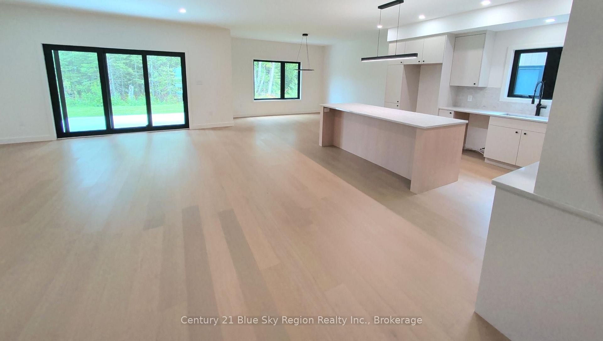 Photo 11 of 38 Katie Ann Crescent, North Bay, Airport — HOMEH