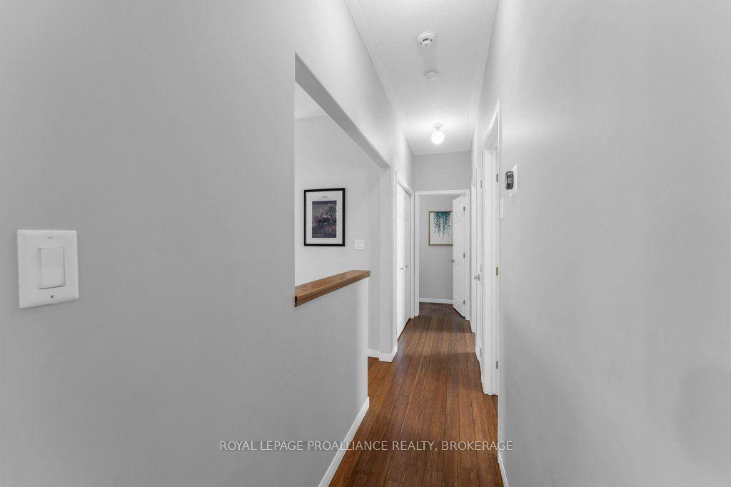 Photo 16 of 138 Dalgleish Avenue, Kingston, Kingston East (Incl Barret Crt) — HOMEH
