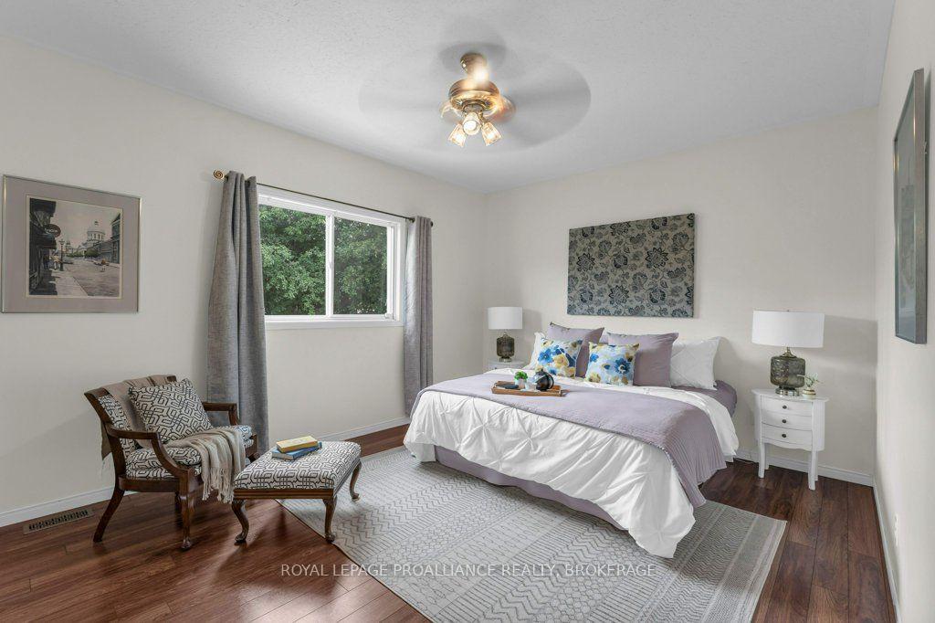 Photo 18 of 138 Dalgleish Avenue, Kingston, Kingston East (Incl Barret Crt) — HOMEH