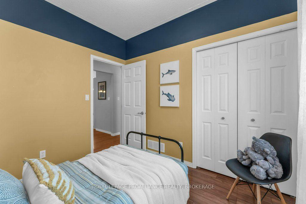 Photo 24 of 138 Dalgleish Avenue, Kingston, Kingston East (Incl Barret Crt) — HOMEH