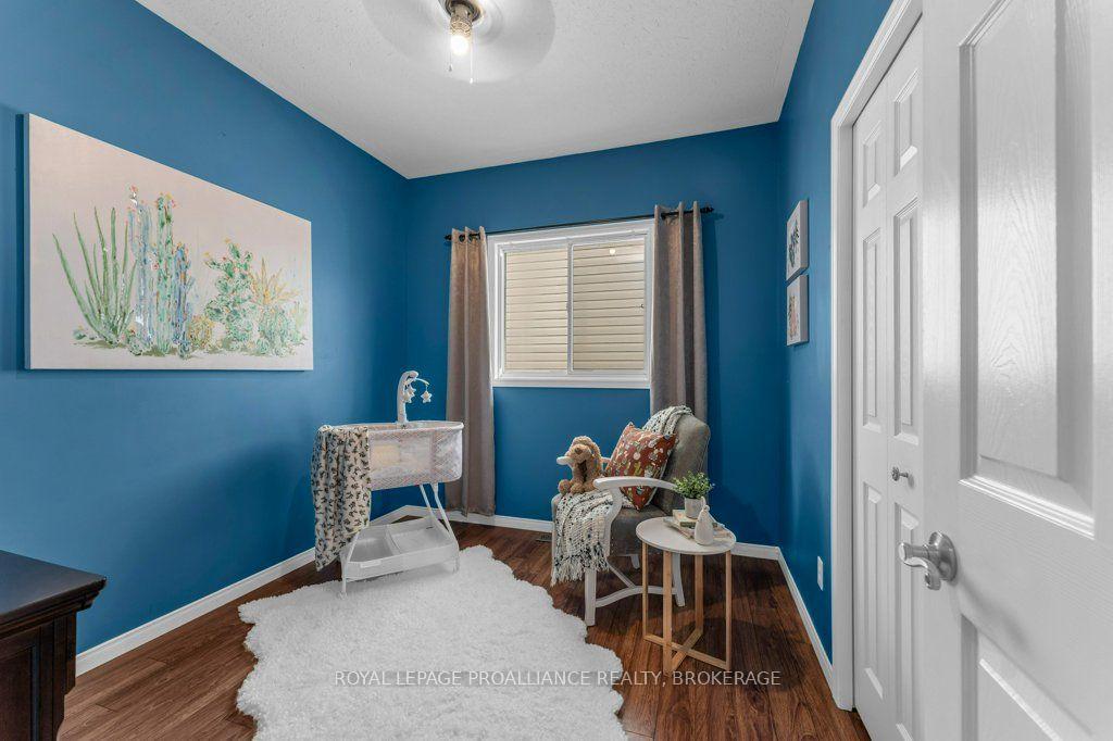Photo 25 of 138 Dalgleish Avenue, Kingston, Kingston East (Incl Barret Crt) — HOMEH