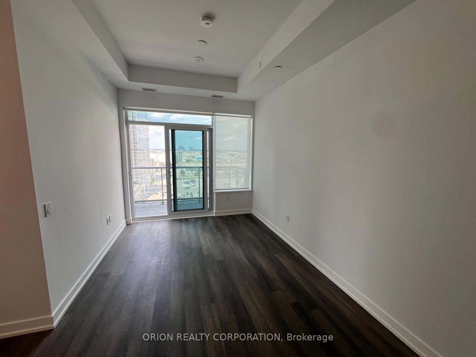 Photo 13 of Unit 911, 5 Meadowdale Road, Vaughan, Vaughan Corporate Centre — HOMEH