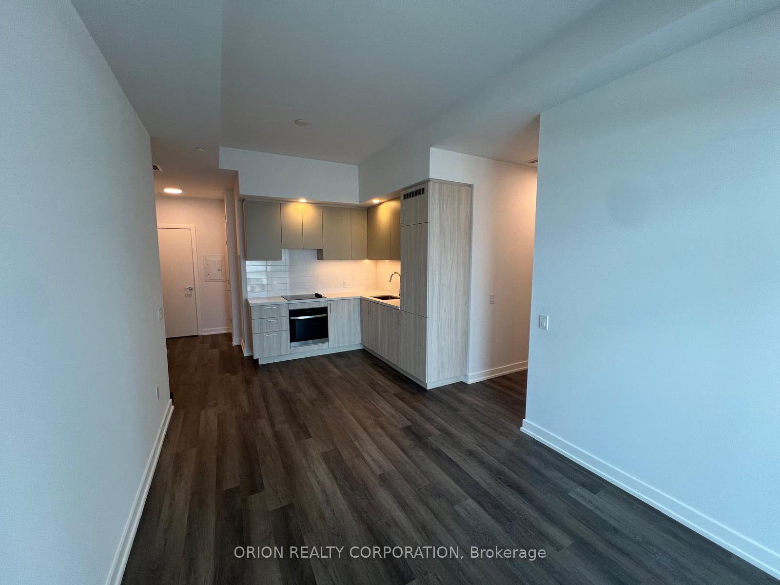 Photo 15 of Unit 911, 5 Meadowdale Road, Vaughan, Vaughan Corporate Centre — HOMEH