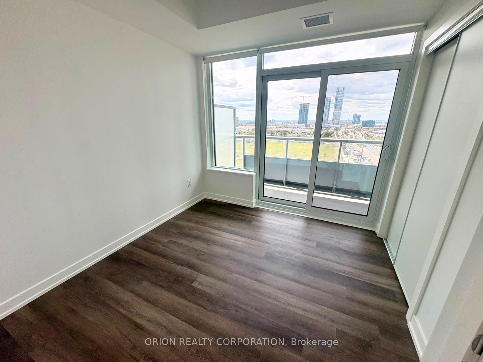 Photo 26 of Unit 911, 5 Meadowdale Road, Vaughan, Vaughan Corporate Centre — HOMEH