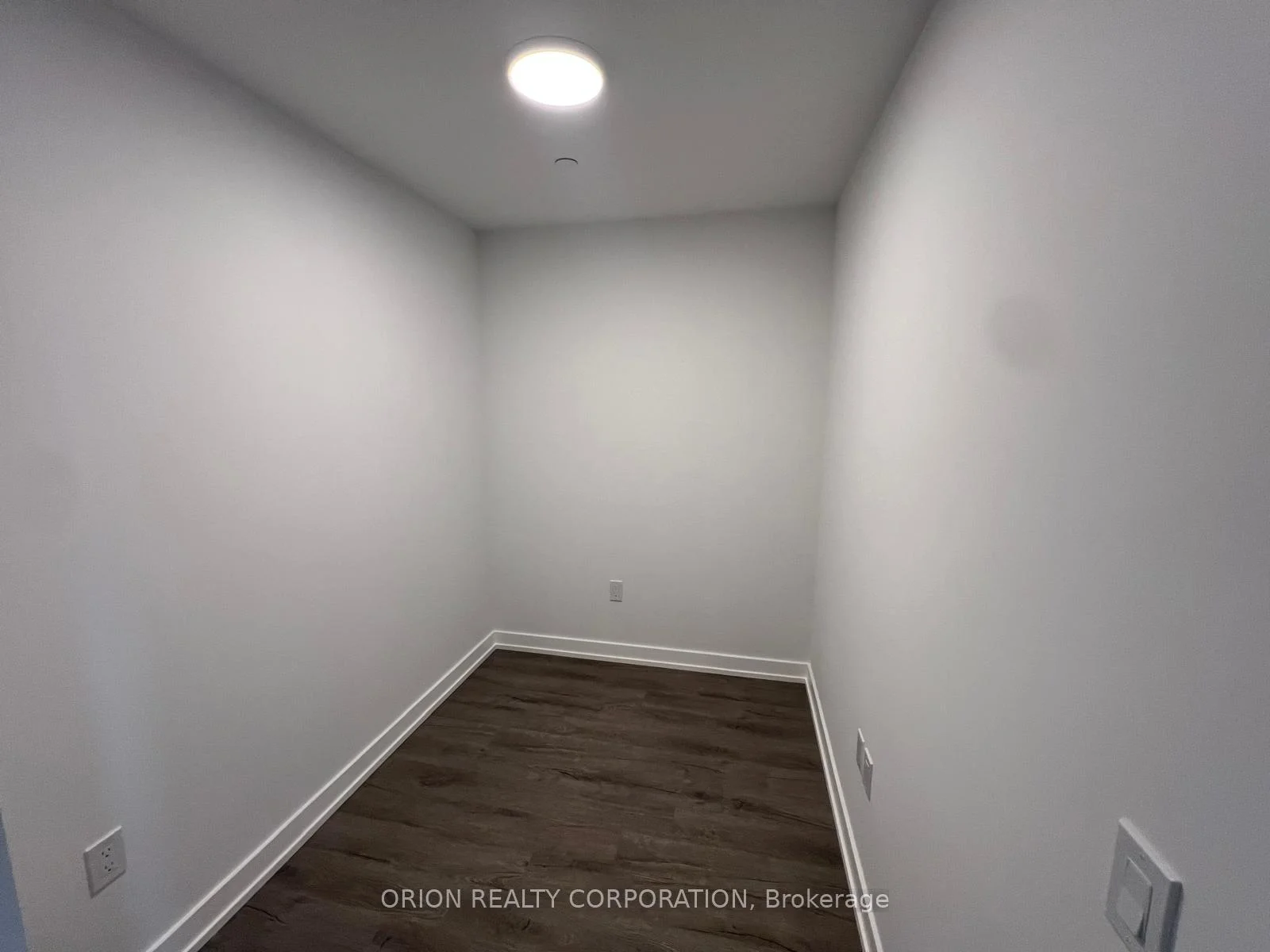 Photo 9 of Unit 911, 5 Meadowdale Road, Vaughan, Vaughan Corporate Centre — HOMEH