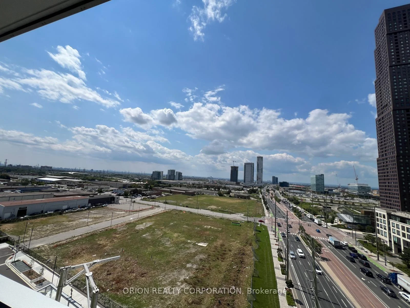 Photo 39 of Unit 911, 5 Meadowdale Road, Vaughan, Vaughan Corporate Centre — HOMEH