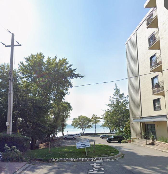 Photo 10 of Unit 105, 2 Royal York Road, Etobicoke, Mimico — HOMEH