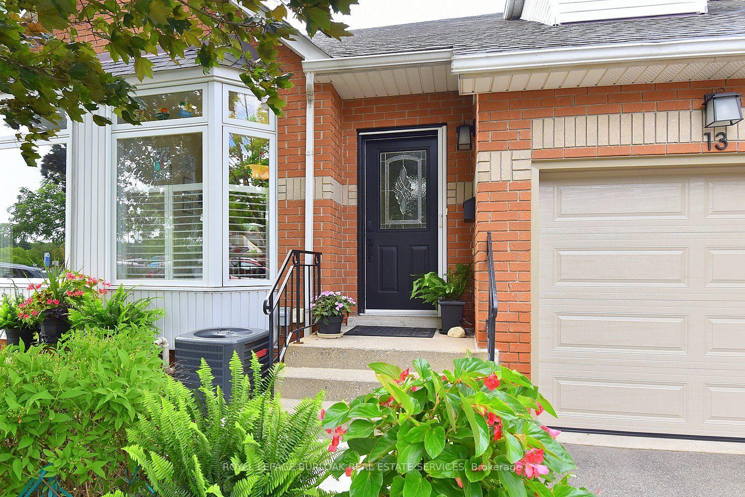 Photo 6 of Unit 13, 476 Walkers Line, Burlington, Roseland — HOMEH