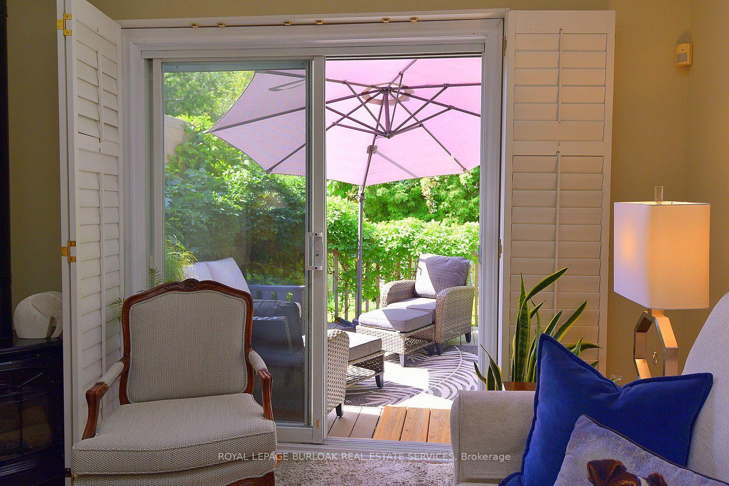 Photo 10 of Unit 13, 476 Walkers Line, Burlington, Roseland — HOMEH