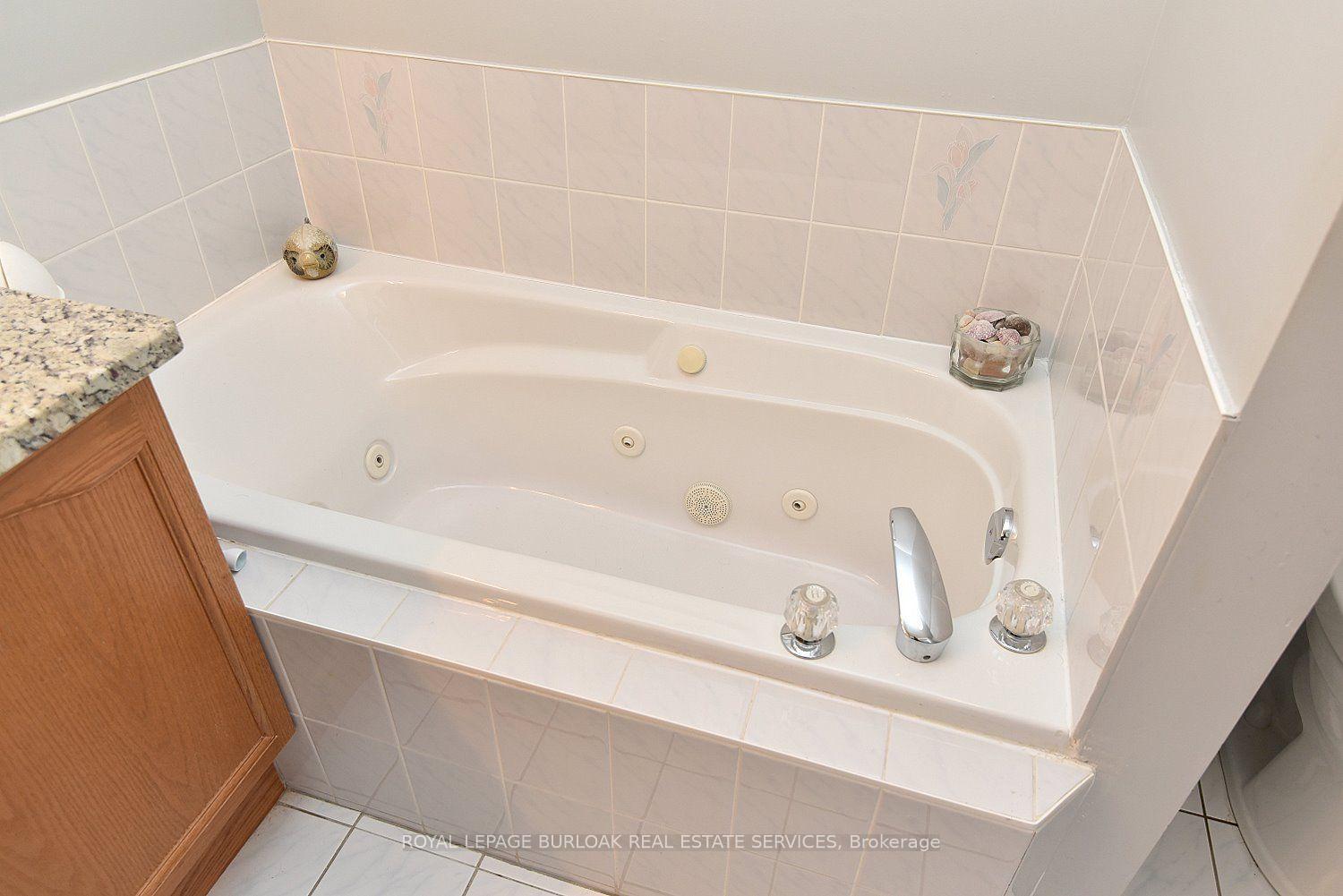 Photo 31 of Unit 13, 476 Walkers Line, Burlington, Roseland — HOMEH