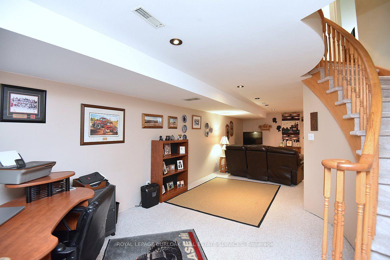 Photo 40 of Unit 13, 476 Walkers Line, Burlington, Roseland — HOMEH