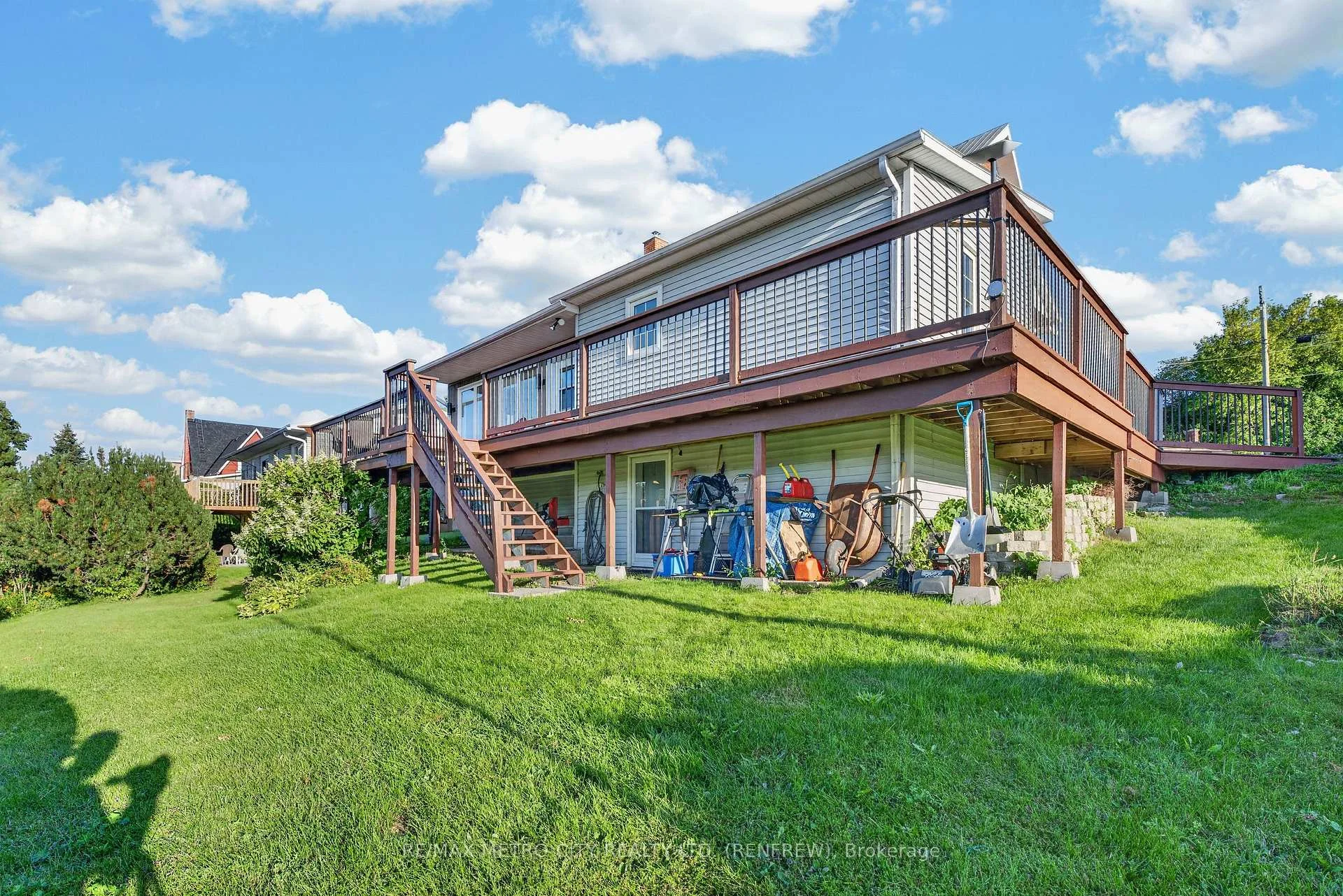 Photo 28 of 293 Queen Street, Bonnechere Valley, Eganville/Bonnechere Twp — HOMEH