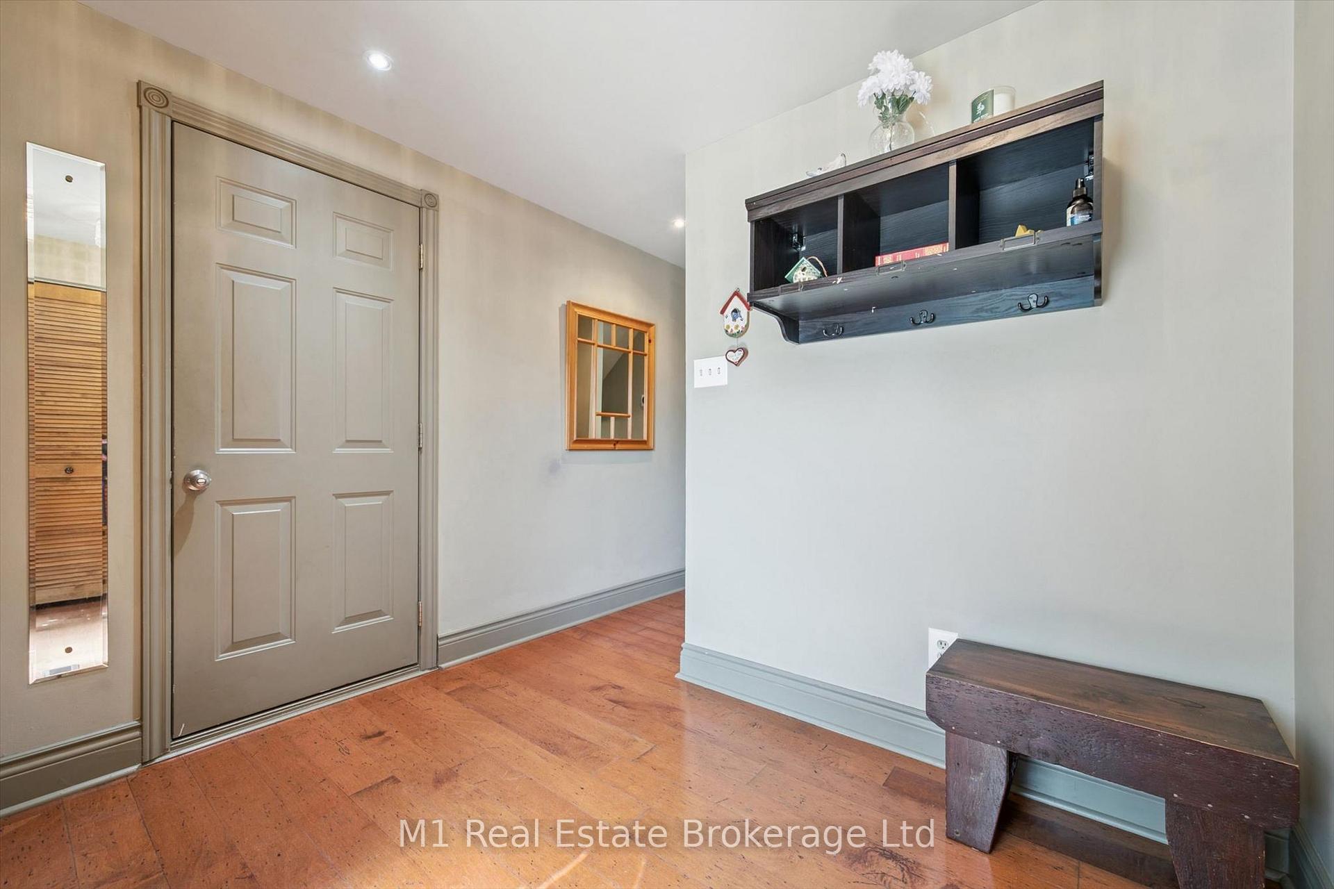 Photo 9 of 567 Willow Road, Guelph, Willow West/Sugarbush/West Acres — HOMEH