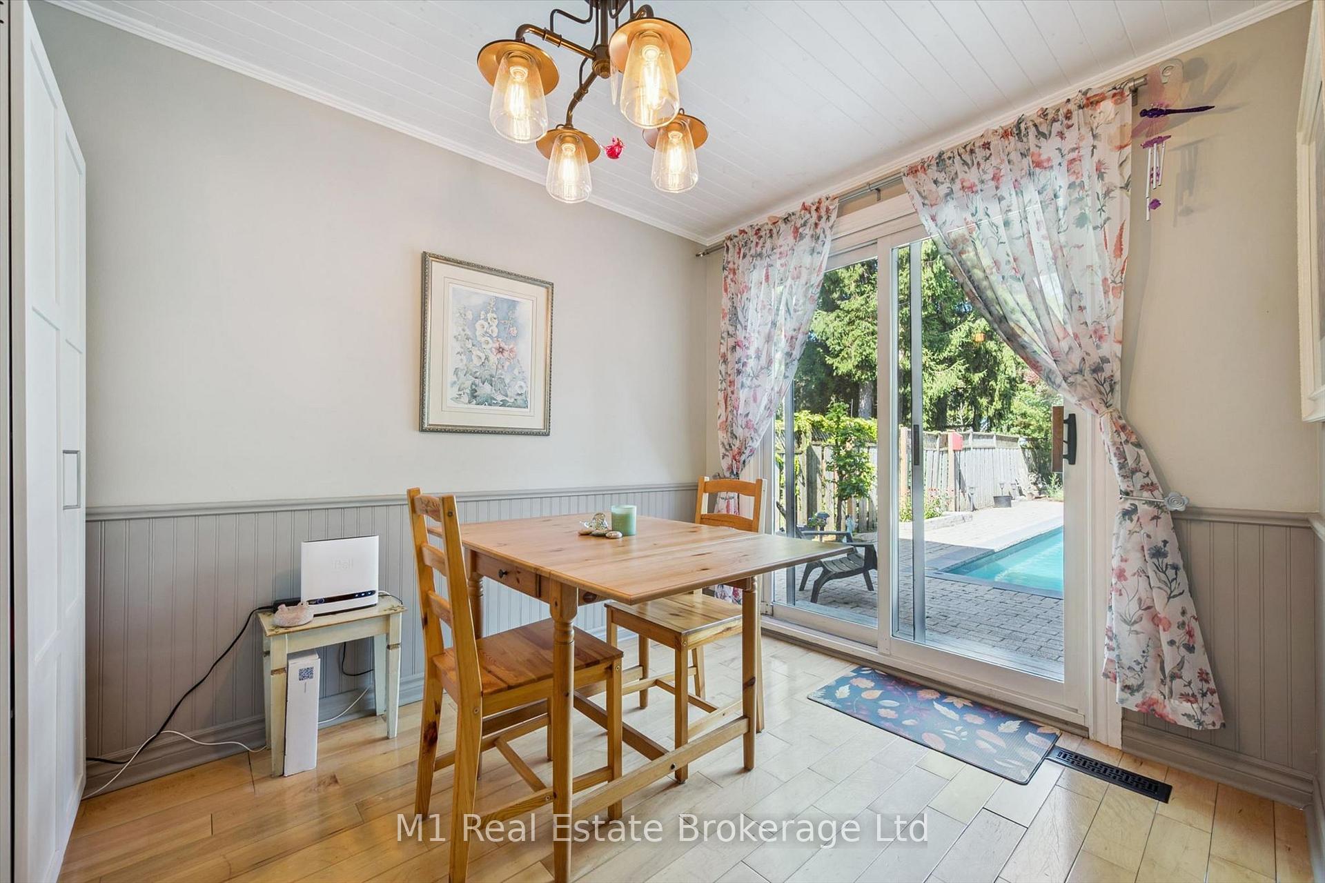 Photo 14 of 567 Willow Road, Guelph, Willow West/Sugarbush/West Acres — HOMEH