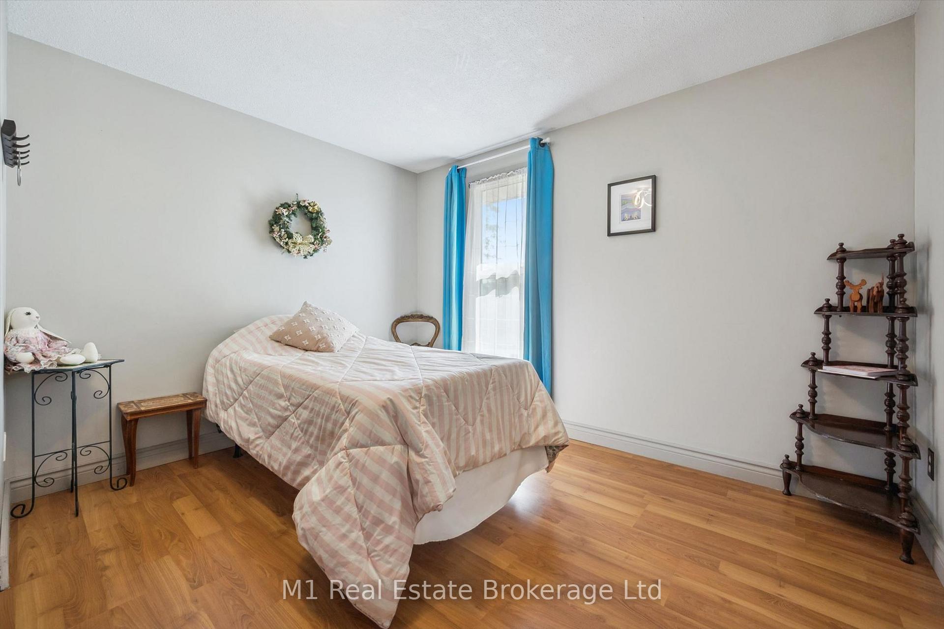 Photo 25 of 567 Willow Road, Guelph, Willow West/Sugarbush/West Acres — HOMEH