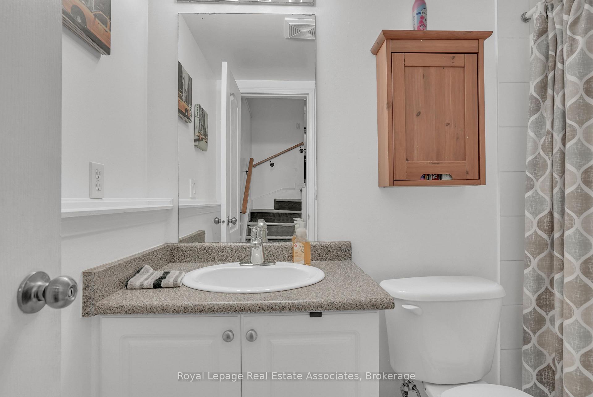 Photo 11 of 1128 Kell Street, Innisfil, Alcona — HOMEH